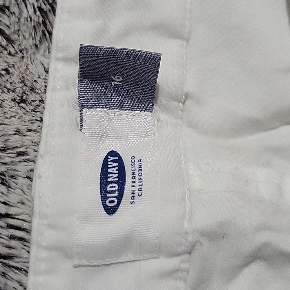 White Shorts - Picture 3 of 3